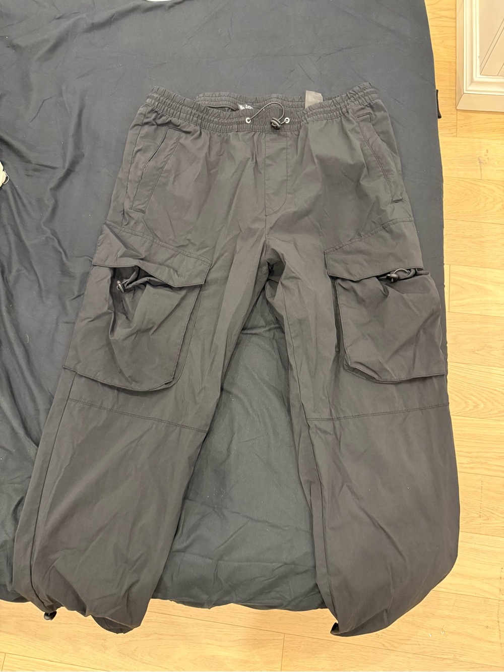 H&M Relaxed Fit black cargo/parachute pants, men’s XL